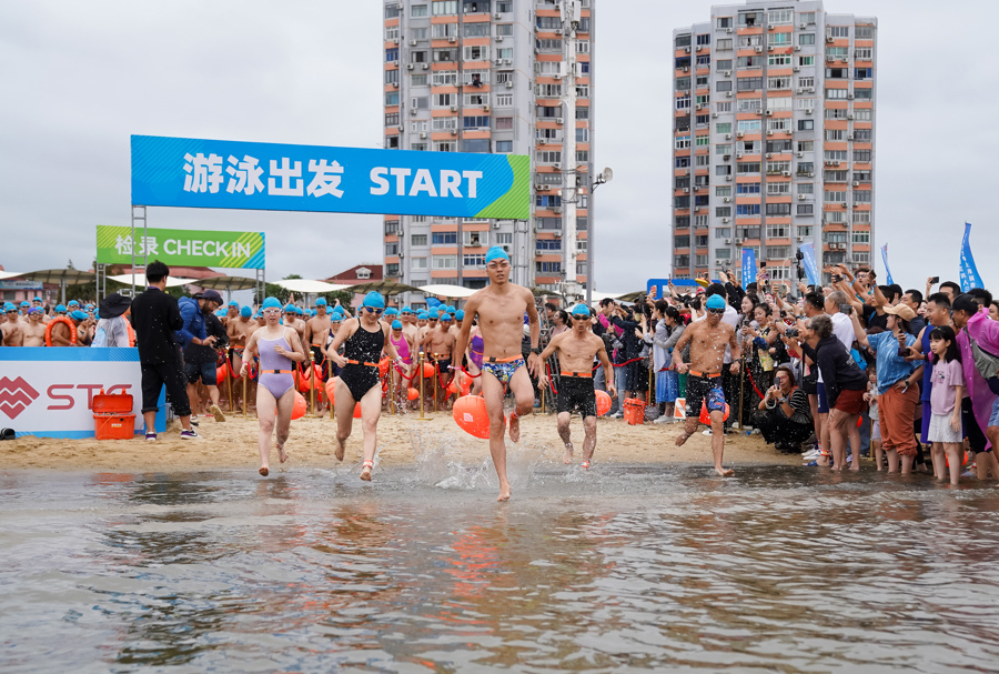 LBQAA, 日上午聚焦, wVhcA LBQAA, 日上午聚焦, wVhcA