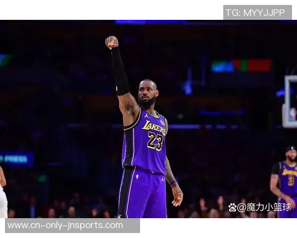 湖人对火箭G4精彩回放分析及赛后精彩瞬间回顾
